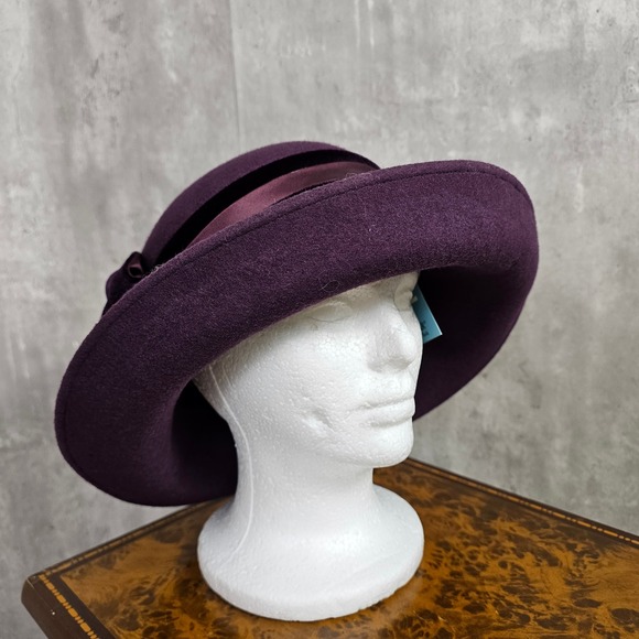 Betmar Purple Wool Winter Hat Velvet Ribbon Style Church Derby Wedding Hat‎ - Picture 1 of 12